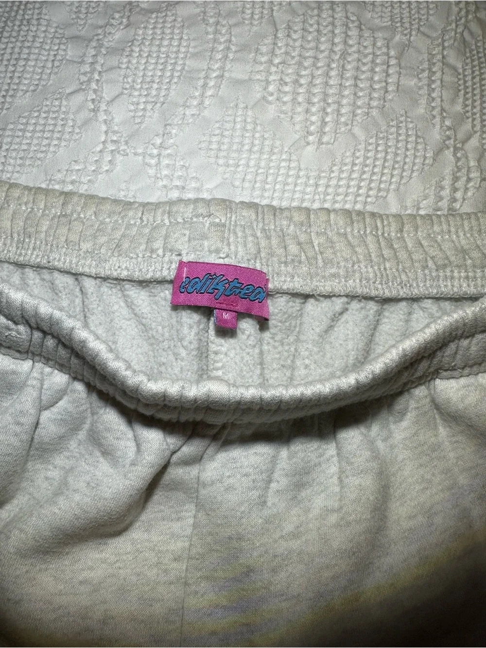Edikted sweatshirt size